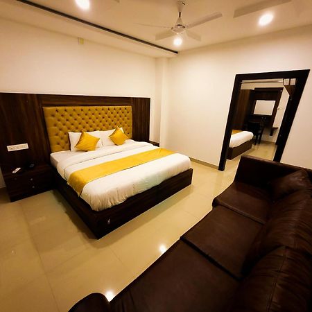 Thejaswini Residency Cheruvathur Nīleshwar Zewnętrze zdjęcie