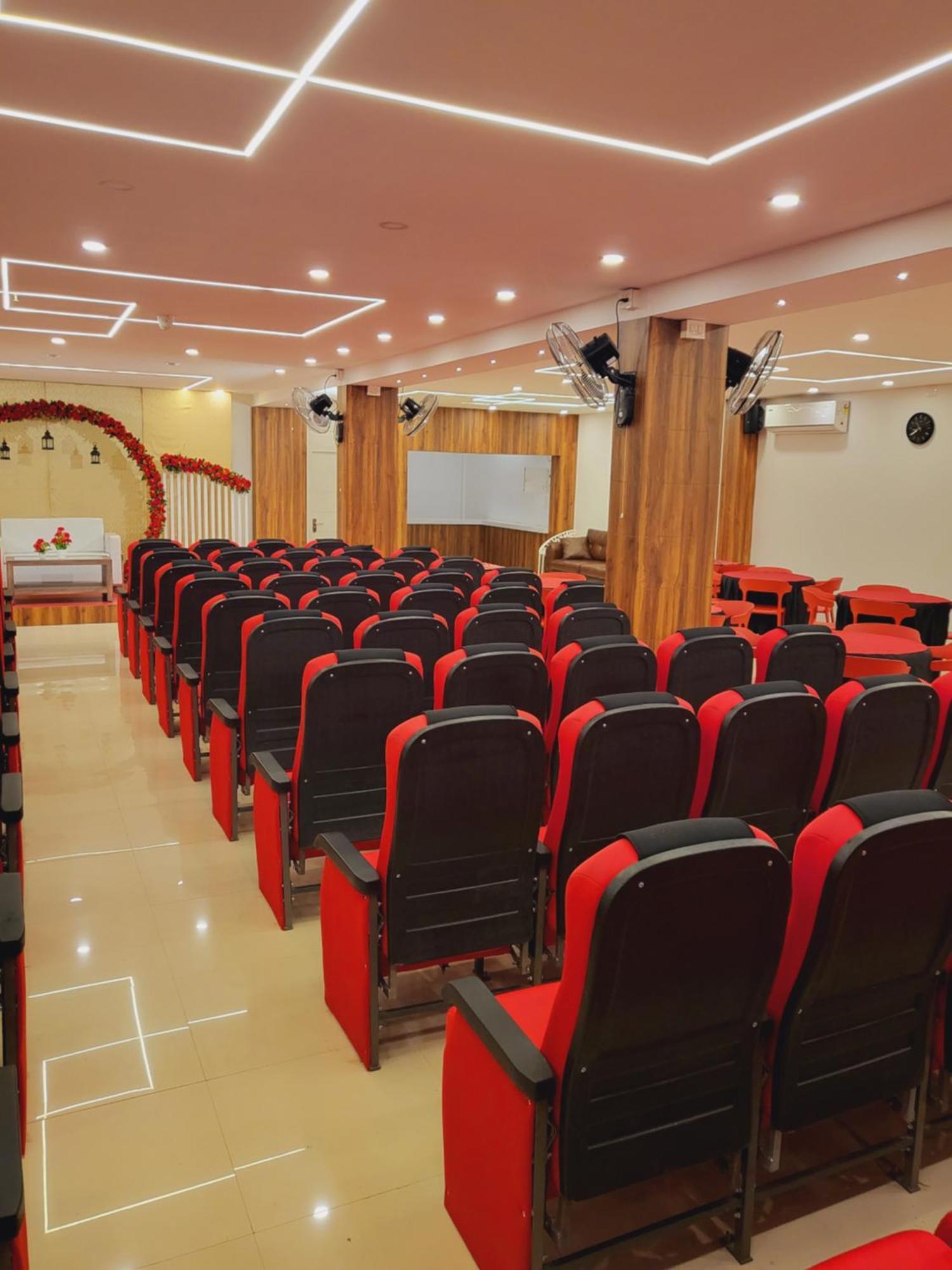Thejaswini Residency Cheruvathur Nīleshwar Zewnętrze zdjęcie